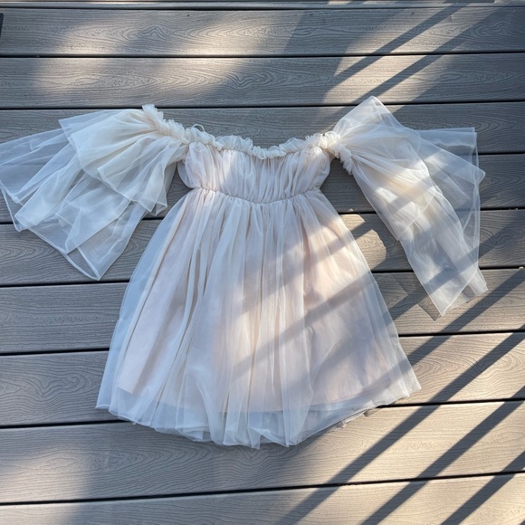 Peach flowy mesh babydoll dress with ruffles - Picture 9 of 9